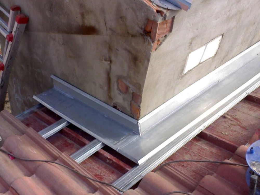 Limahoya de canalón