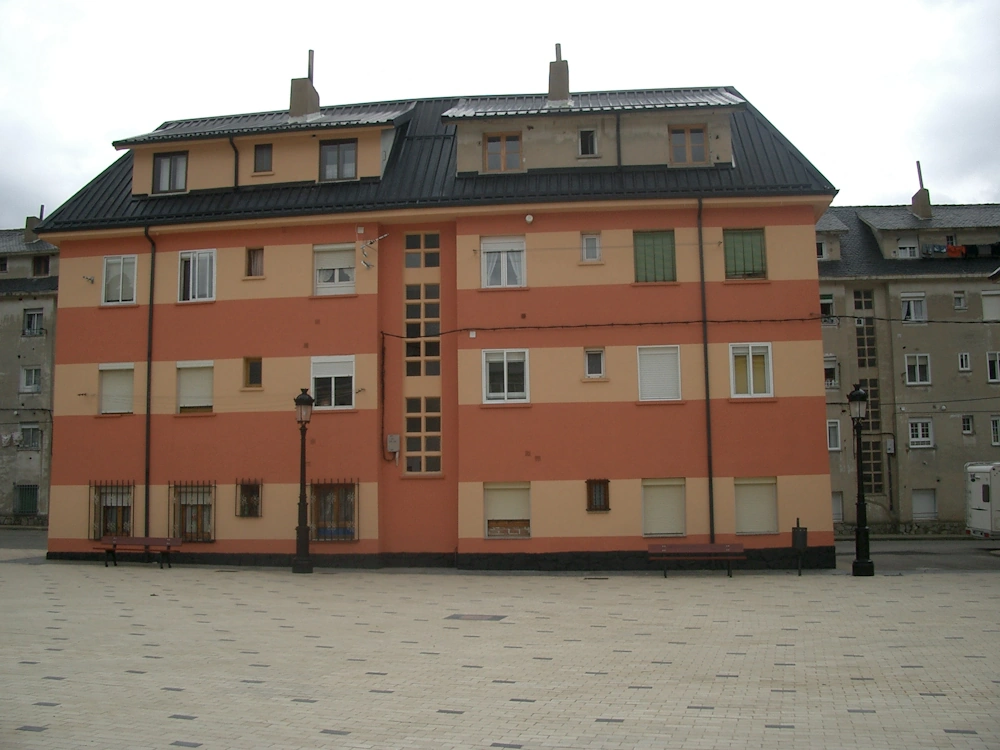 Domingo Arias - Pintura de fachadas en León