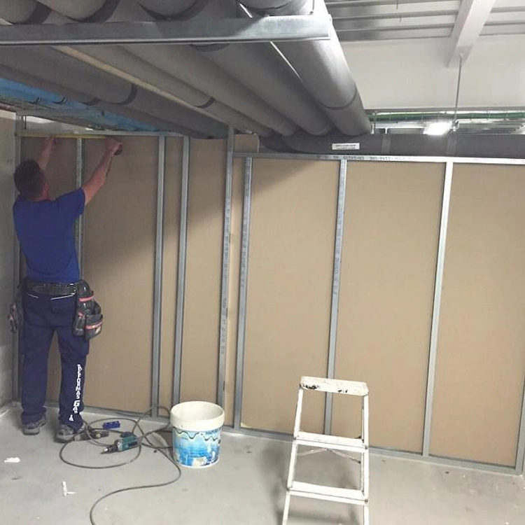 Trabajos con pladur en Villaobispo