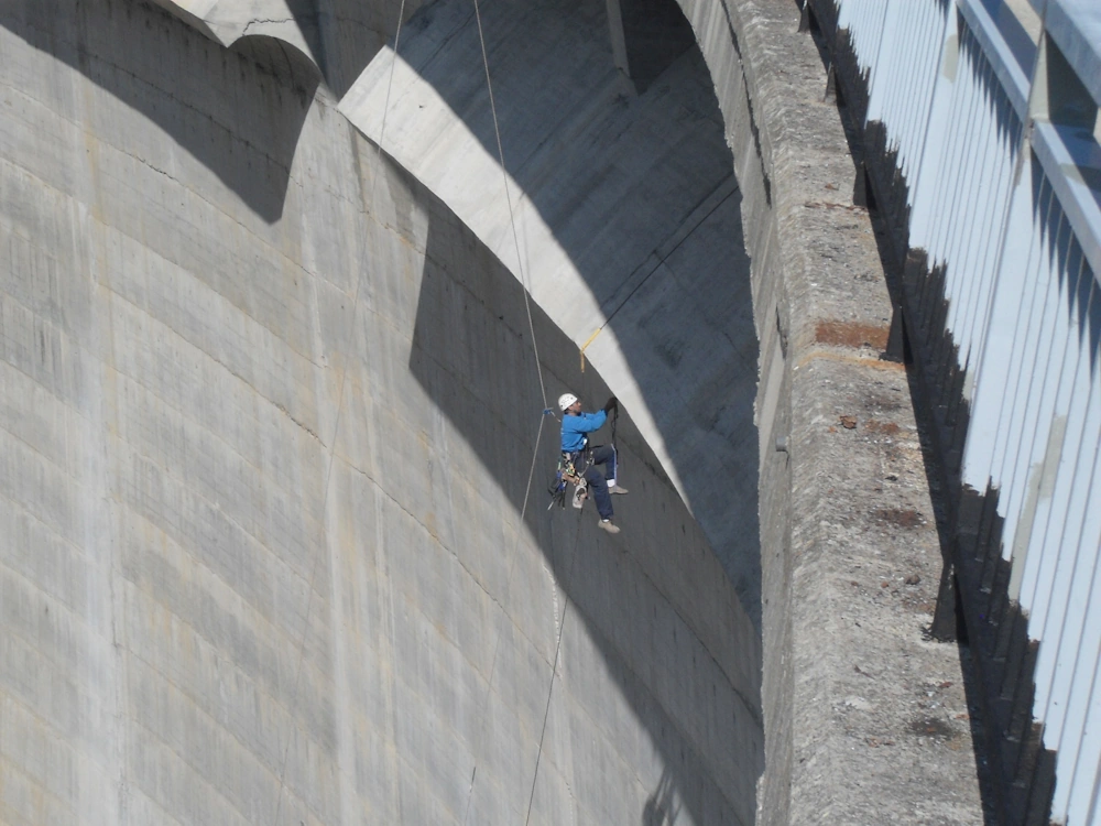 Trabajos verticales en León